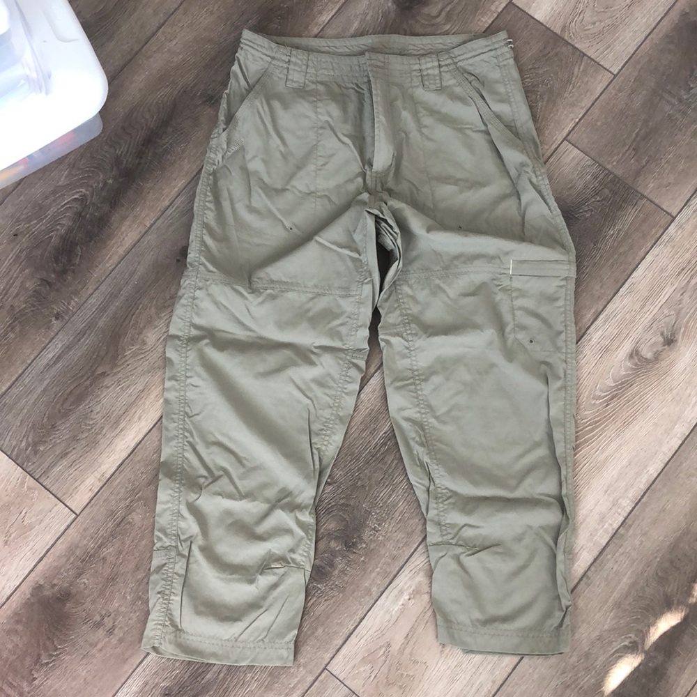 Columbia Titanium Packable Nylon Capris 8